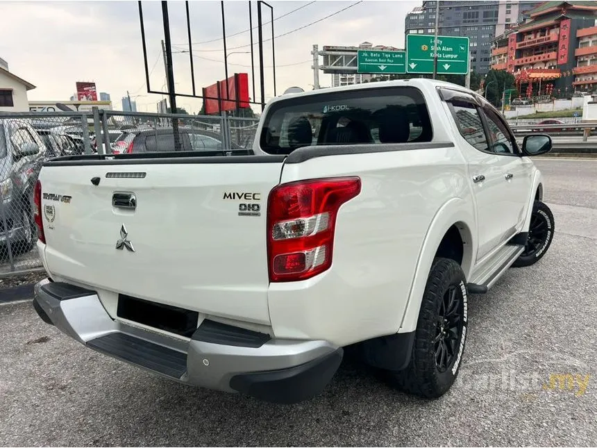 2017 Mitsubishi Triton VGT Dual Cab 4X4 Pickup