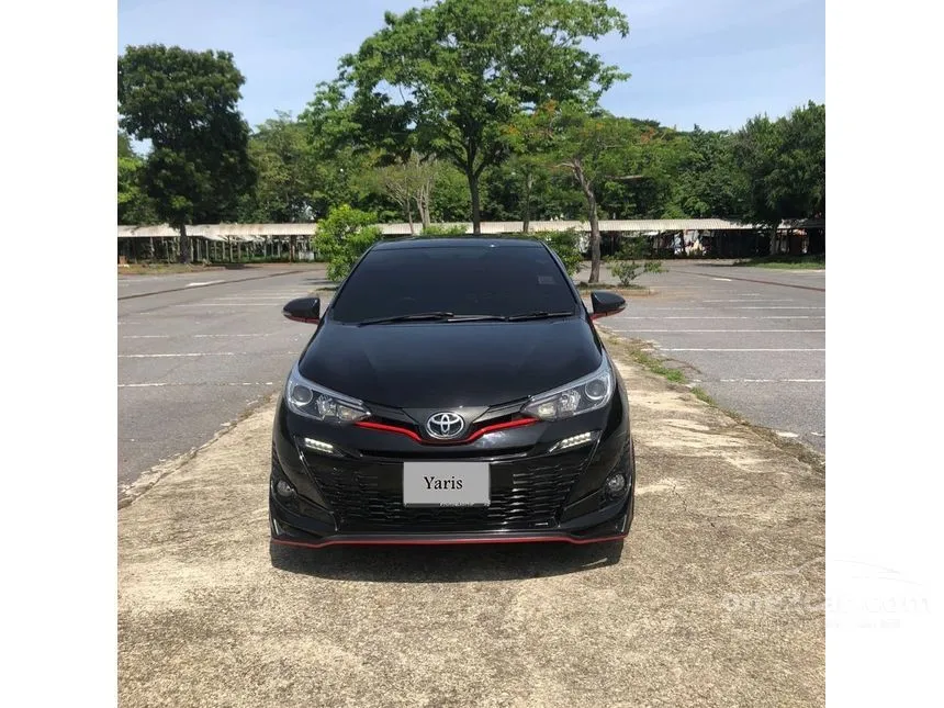 2018 Toyota YARIS G Hatchback