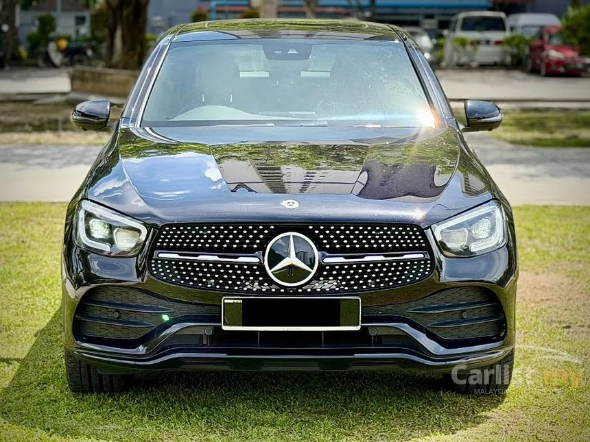2020 Mercedes-Benz GLC300 4MATIC AMG Line Coupe