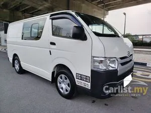 2022 Toyota Hiace 2.5 Semi Panel Van Van