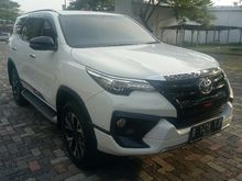 2018 Toyota Fortuner 2.4 TRD SUV