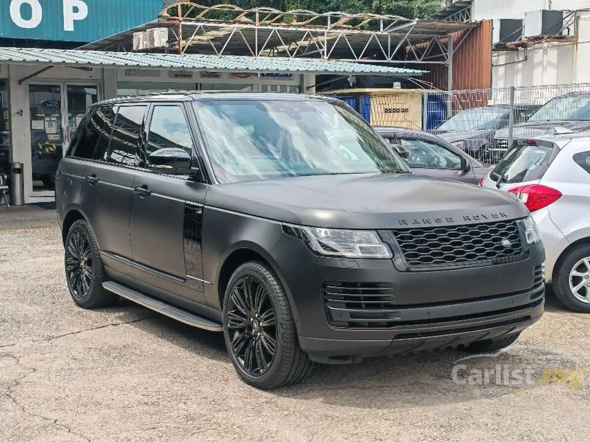 2021 Land Rover Range Rover P400 Vogue SE SUV