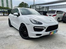 2012 Porsche Cayenne 4.8 GTS SUV V8 4WD Turbocharged panoramic roof