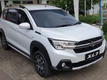 xl 7 Zeta Matic cuci gudang angs. 3,8 atau angsuran 2,8 data2 di bantu sd acc