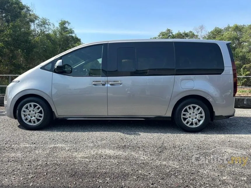 2022 Hyundai Staria Lite MPV
