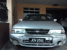 1996 Nissan Sentra 1.6 L Sedan