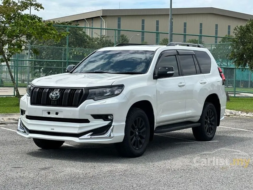 2023 Toyota Land Cruiser Prado TX Black Edition SUV