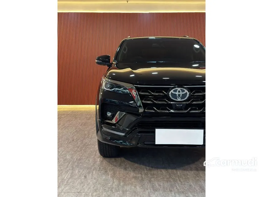 2023 Toyota Fortuner GR Sport 4X2 SUV