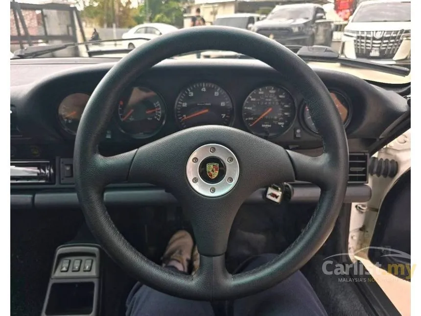 1991 Porsche 911 Carrera 2 Coupe