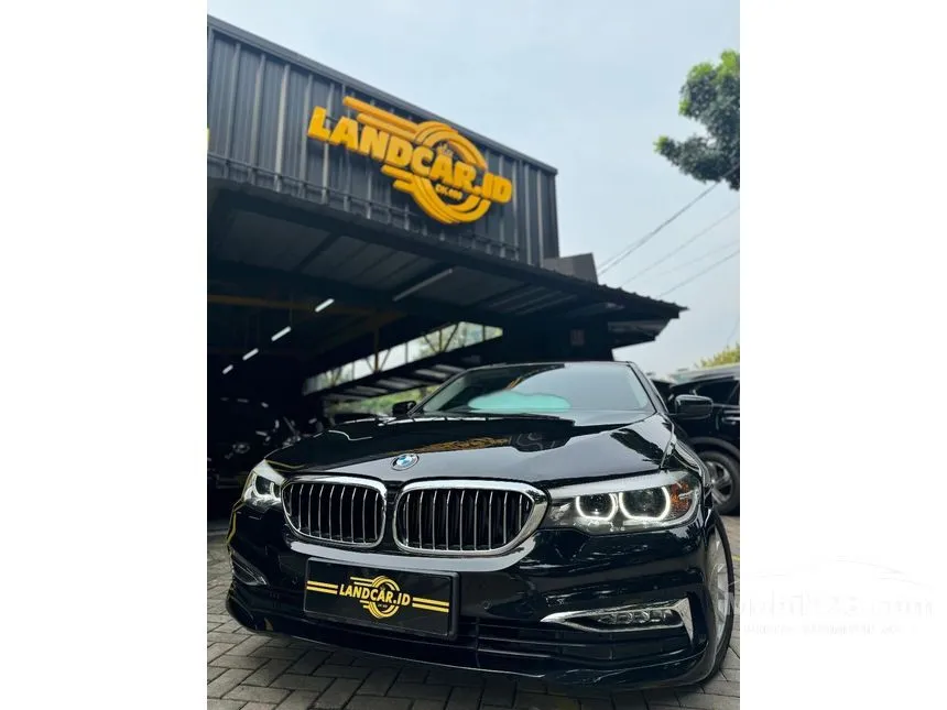 Jual Mobil BMW 530i 2018 Luxury 2.0 di Banten Automatic Sedan Hitam Rp 695.000.000