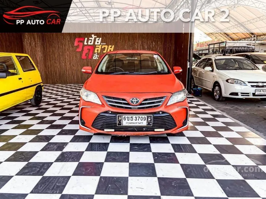 2013 Toyota Corolla Altis J Sedan