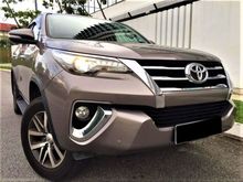 2018 Toyota Fortuner 2.7 SRZ SUV FullServiceRecord UnderWarranty 1Owner Cikgu Condition Carking
