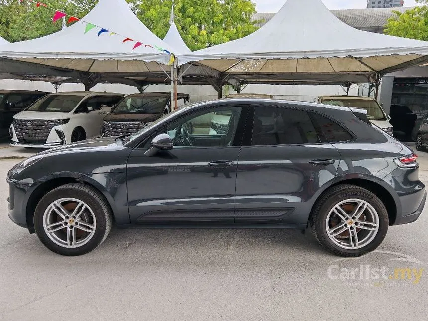 2022 Porsche Macan SUV