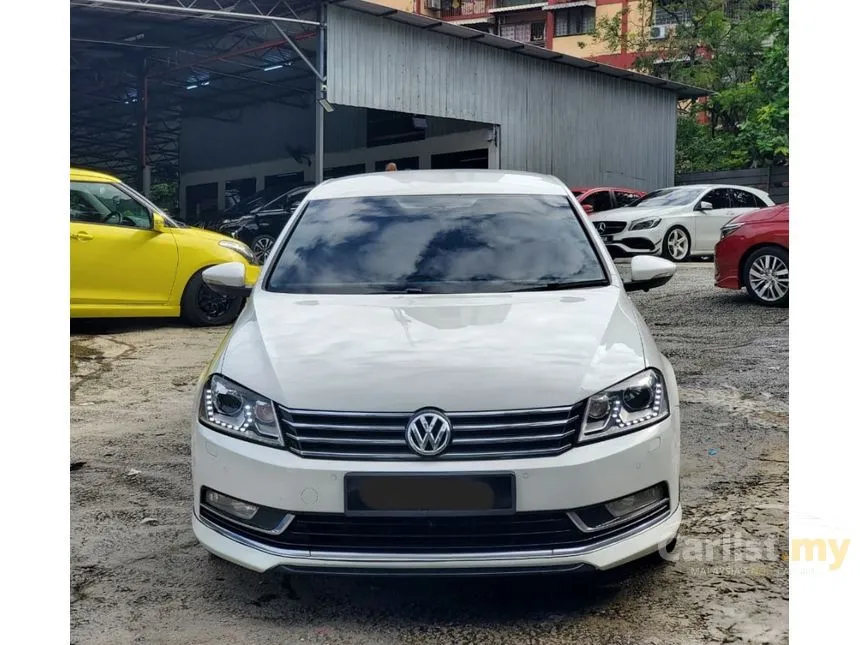 2013 Volkswagen Passat Sedan