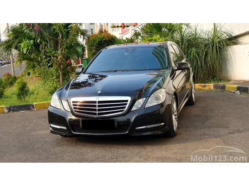 2012 Mercedes-Benz E300 Avantgarde AMG Sedan
