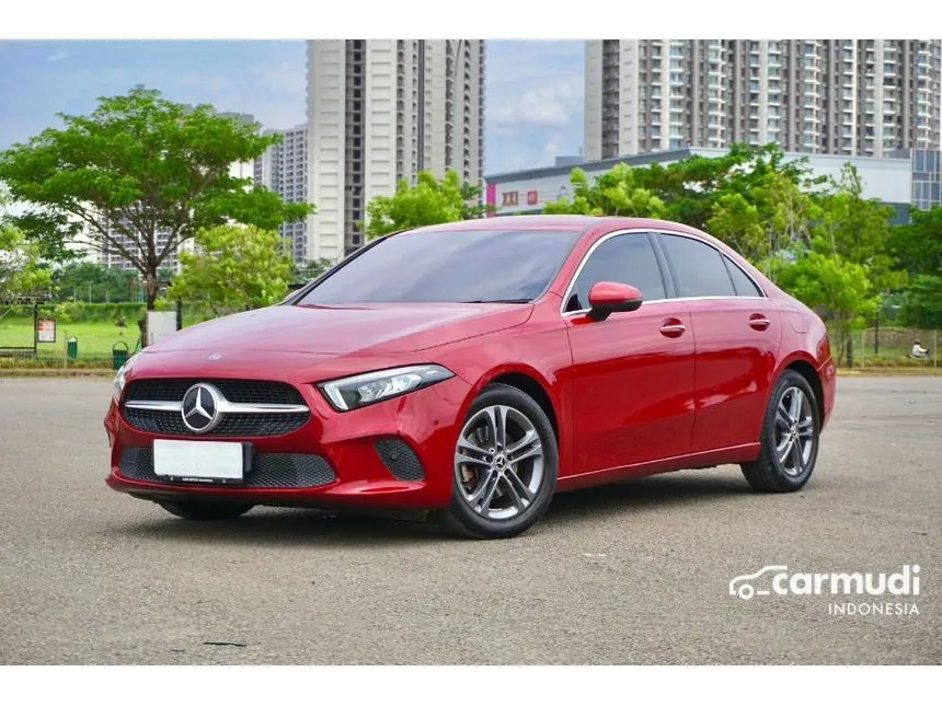2021 Mercedes-Benz A200 progressive line Sedan