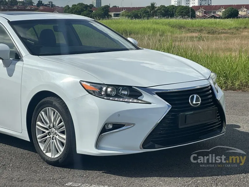 2016 Lexus ES 250 Premium Sedan