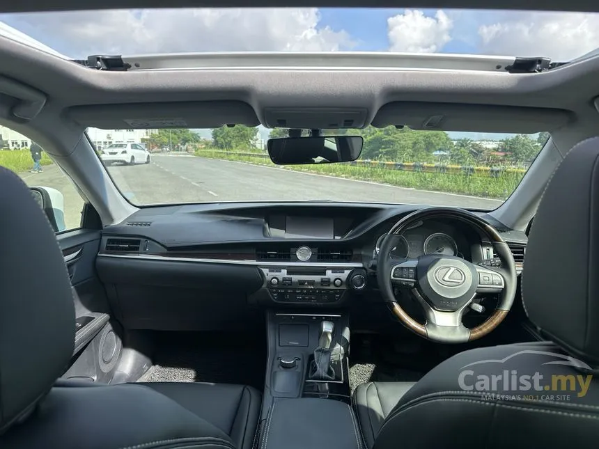 2016 Lexus ES 250 Premium Sedan