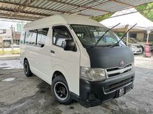 Toyota Hiace 2.5 Window Van
