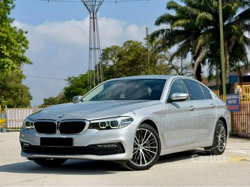 2018 BMW 530e Sport Line iPerformance Sedan