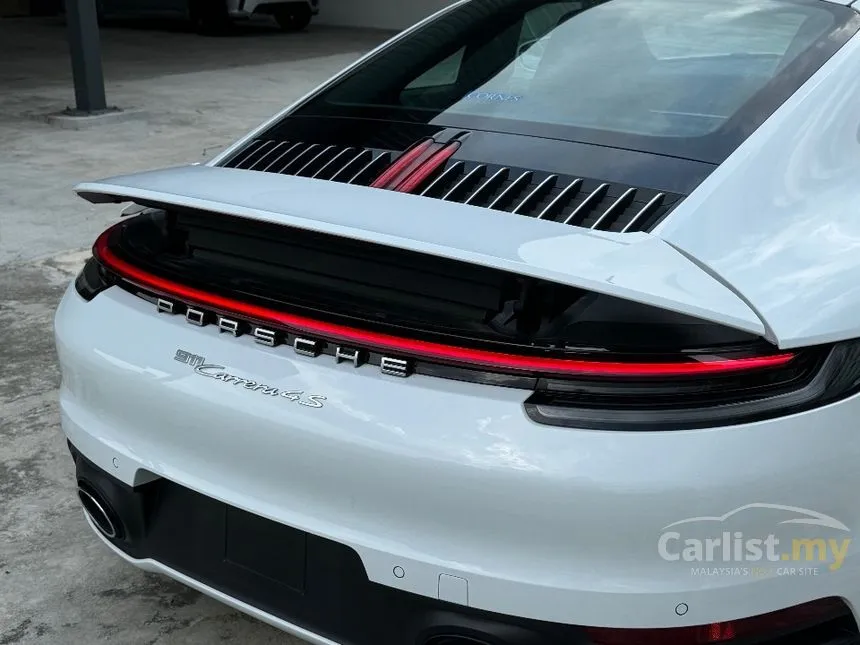 2023 Porsche 911 Carrera 4S Coupe