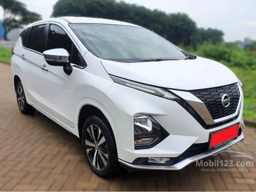 Jual Mobil Nissan Livina 2020 VL 1.5 di Banten Automatic Wagon Putih Rp 185.000.000