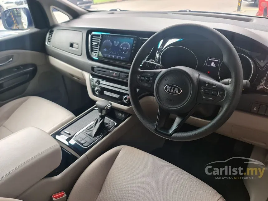 2017 Kia Grand Carnival CRDi MPV