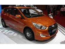 2015 Hyundai Grand Avega 1.4 Limited Edition Hatchback