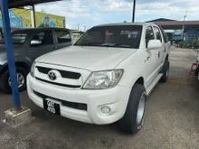 2010 Toyota Hilux 2.5 Dual Cab Pickup (M) - 1 Owner/ TIP TOP CONDITION