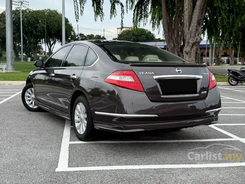 2013 Nissan Teana XE Luxury Sedan