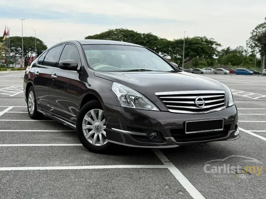 2013 Nissan Teana XE Luxury Sedan