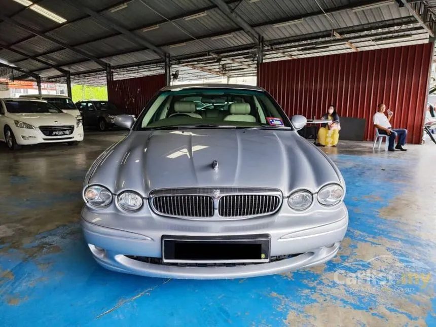 Used 2001 Jaguar X-Type (A) 2.5