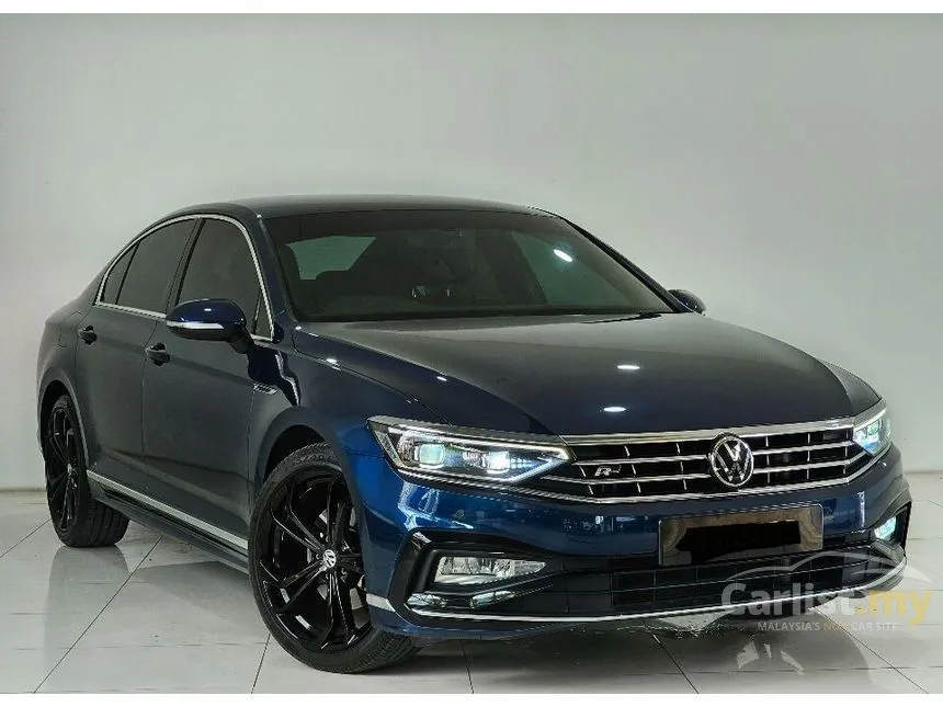 2022 Volkswagen Passat R-line Sedan