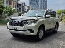 2023 TOYOTA LANDCRUISER PRADO TX 2.8D (A) BEIGE INTERIOR, ALPINE PLAYER, REVERSE CAM, SUNROOF, MANUAL CLOTH SEAT, 7 SEATER, SIDE STEP