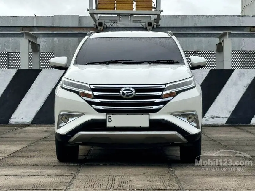 Jual Mobil Daihatsu Terios 2018 R 1.5 di DKI Jakarta Automatic SUV Putih Rp 172.000.000