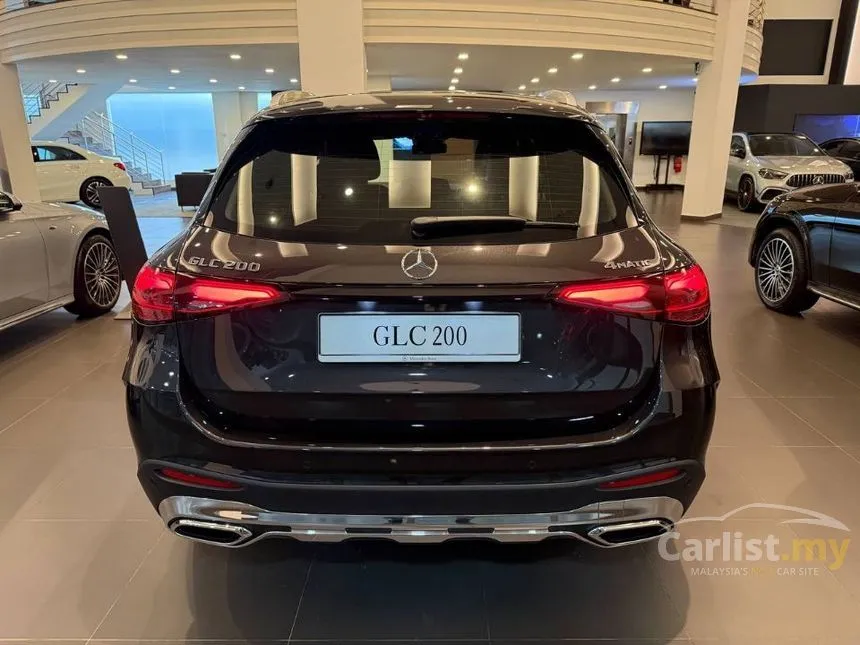 2026 Mercedes-Benz GLC200 4MATIC SUV