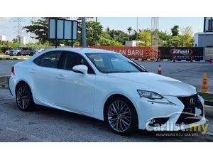 2014 Lexus IS 250 2.5 Luxury Sedan