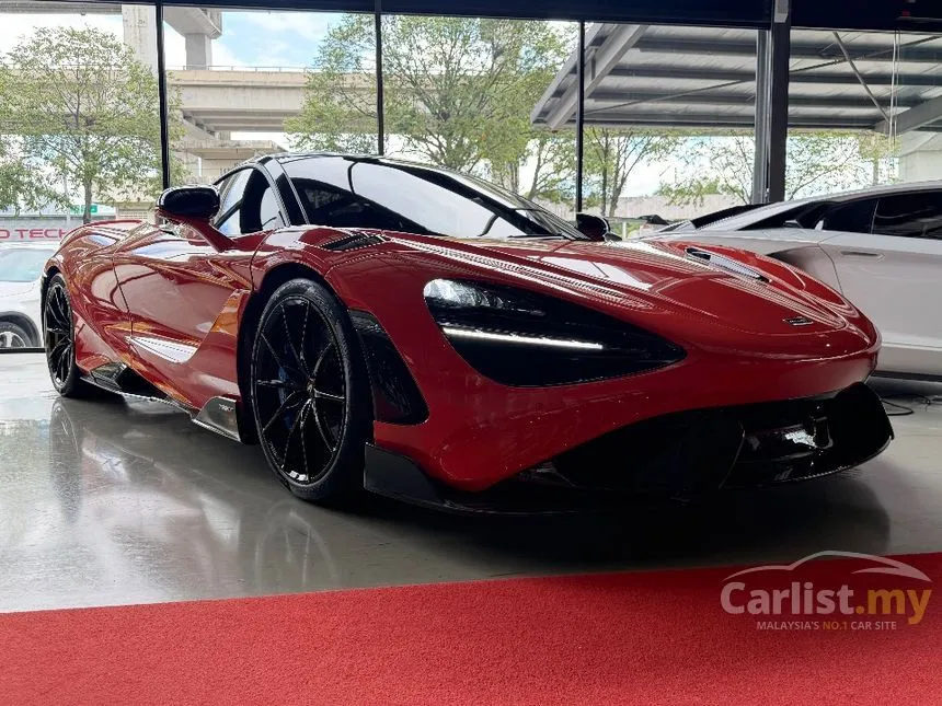 2021 McLaren 765LT Coupe