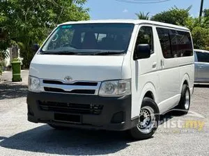 2009 Toyota Hiace 2.5 Window Van Van