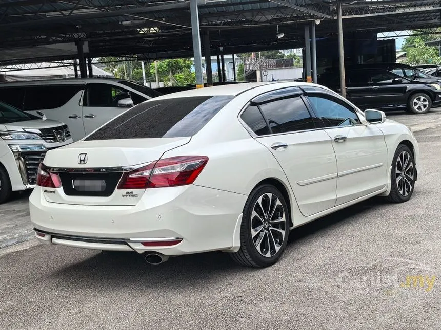2018 Honda Accord VTi-L Advance Sedan