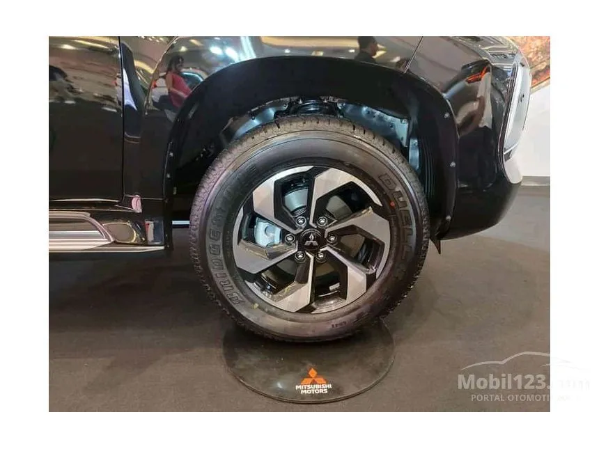 2026 Mitsubishi Pajero Sport Dakar 4X2 SUV