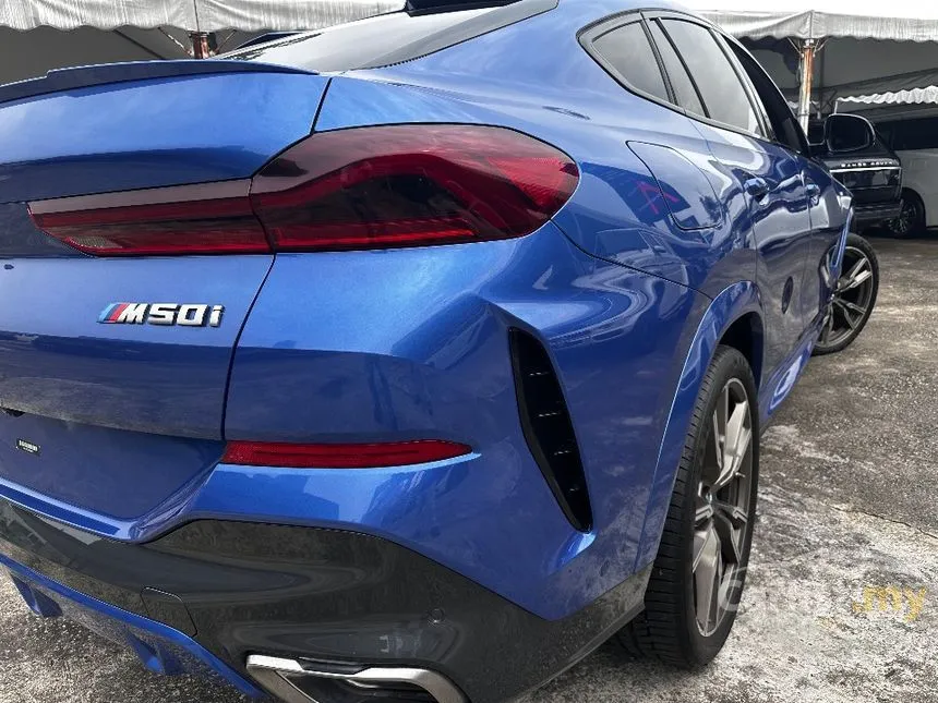 2020 BMW X6 M50i SUV