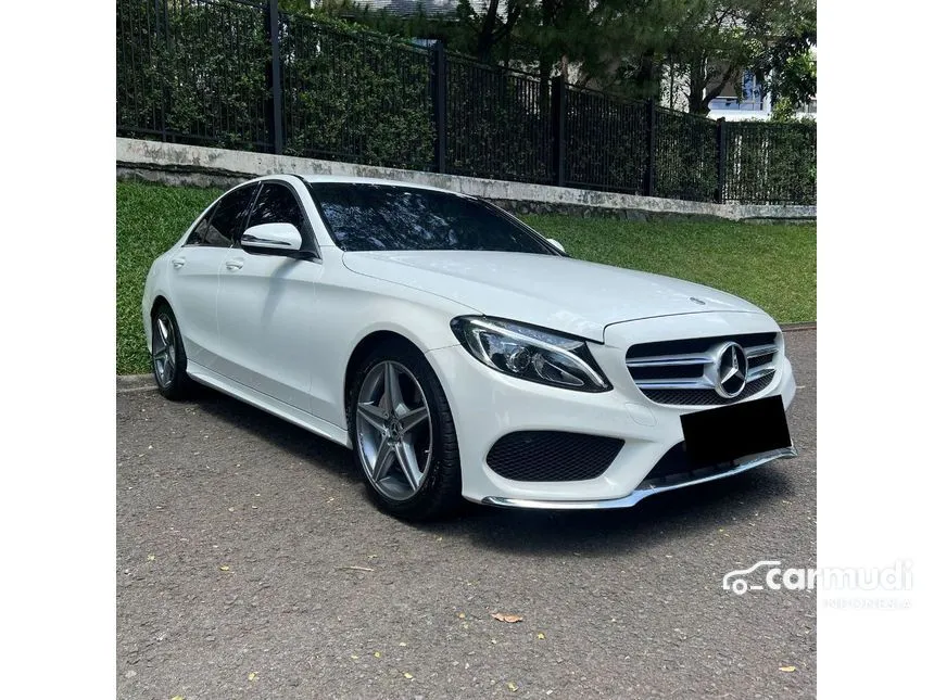 2018 Mercedes-Benz C200 AMG Line Sedan