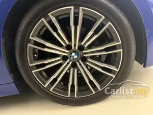 2021 BMW 320i 2.0 Sport Driving Assist Pack Sedan