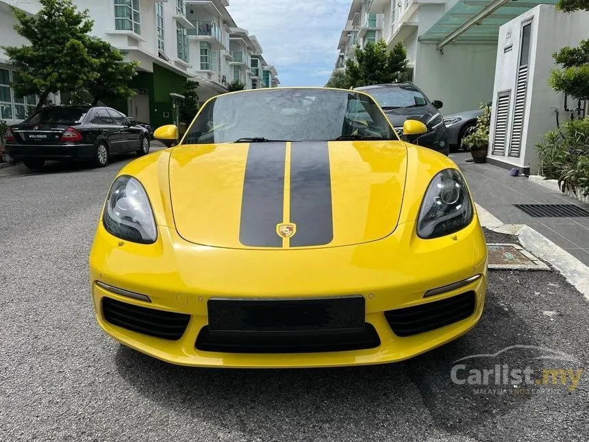 2016 Porsche 718 Cayman Coupe