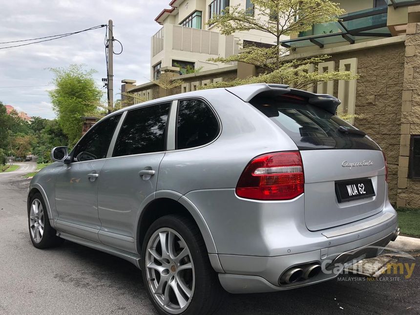 Porsche Cayenne 2008 Turbo 4.8 in Selangor Automatic SUV Silver for RM