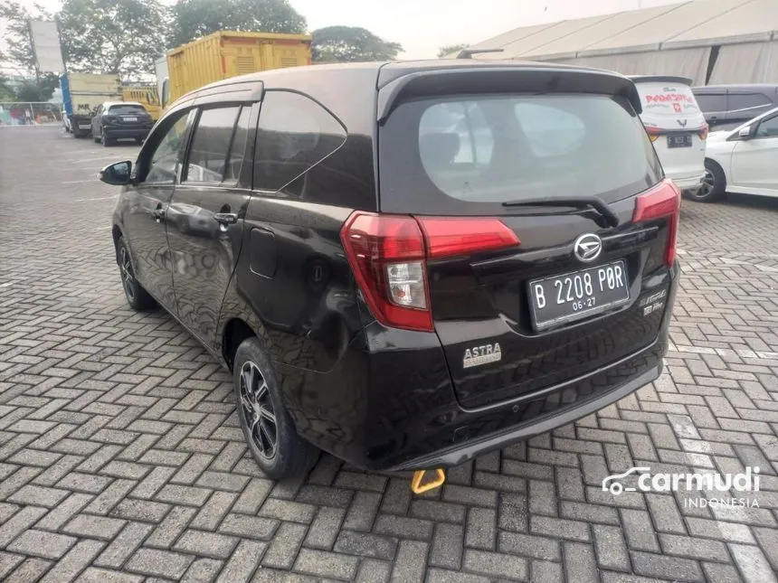 2017 Daihatsu Sigra R Deluxe MPV