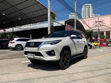 2017 Toyota Fortuner 2.8 (ปี 15-18) TRD Sportivo 4WD SUV