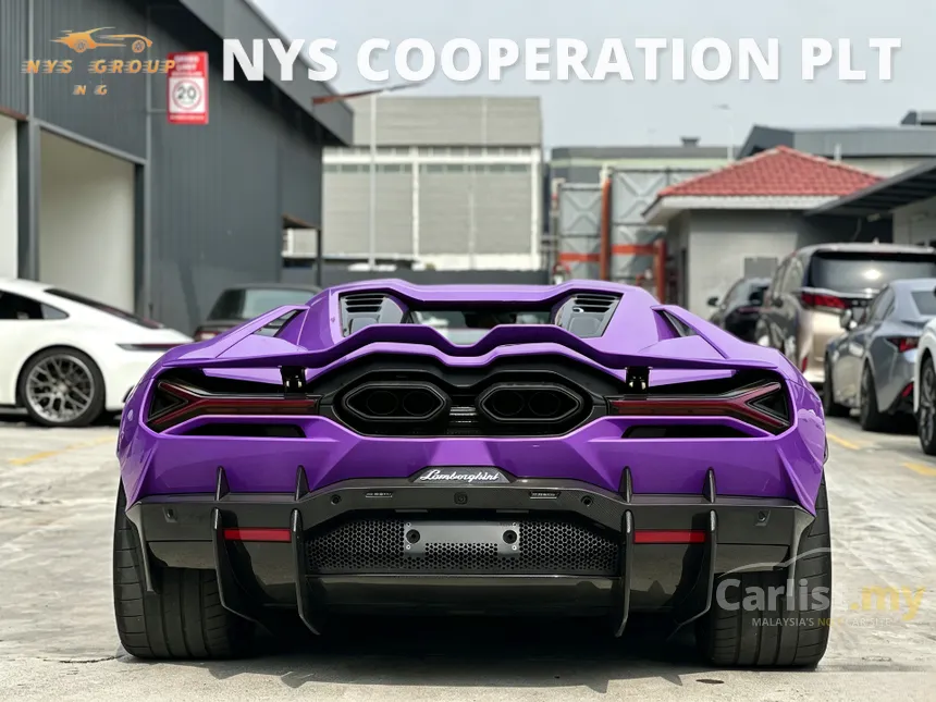 2024 Lamborghini Revuelto Coupe