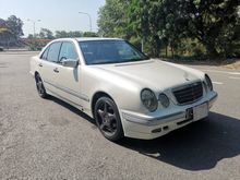 1996 Mercedes-Benz C230K 2.3 Sedan